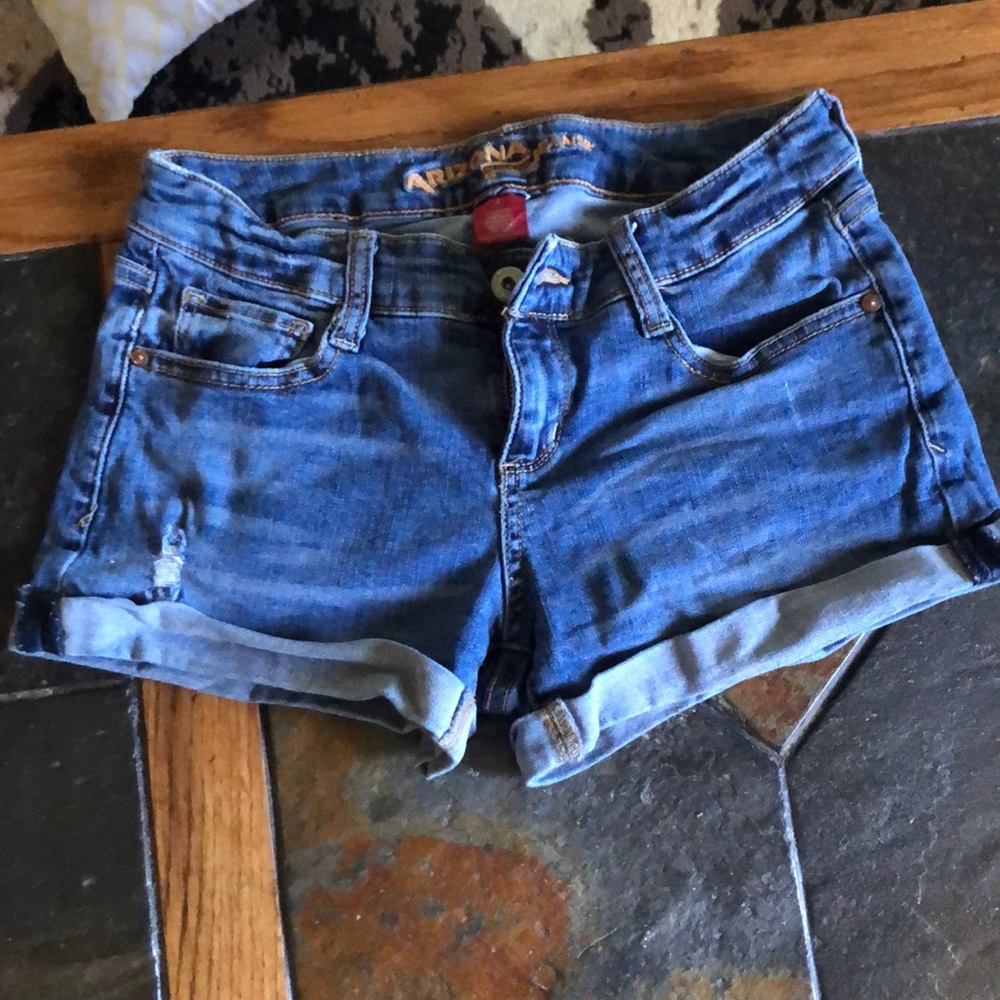 Medium wash shorts